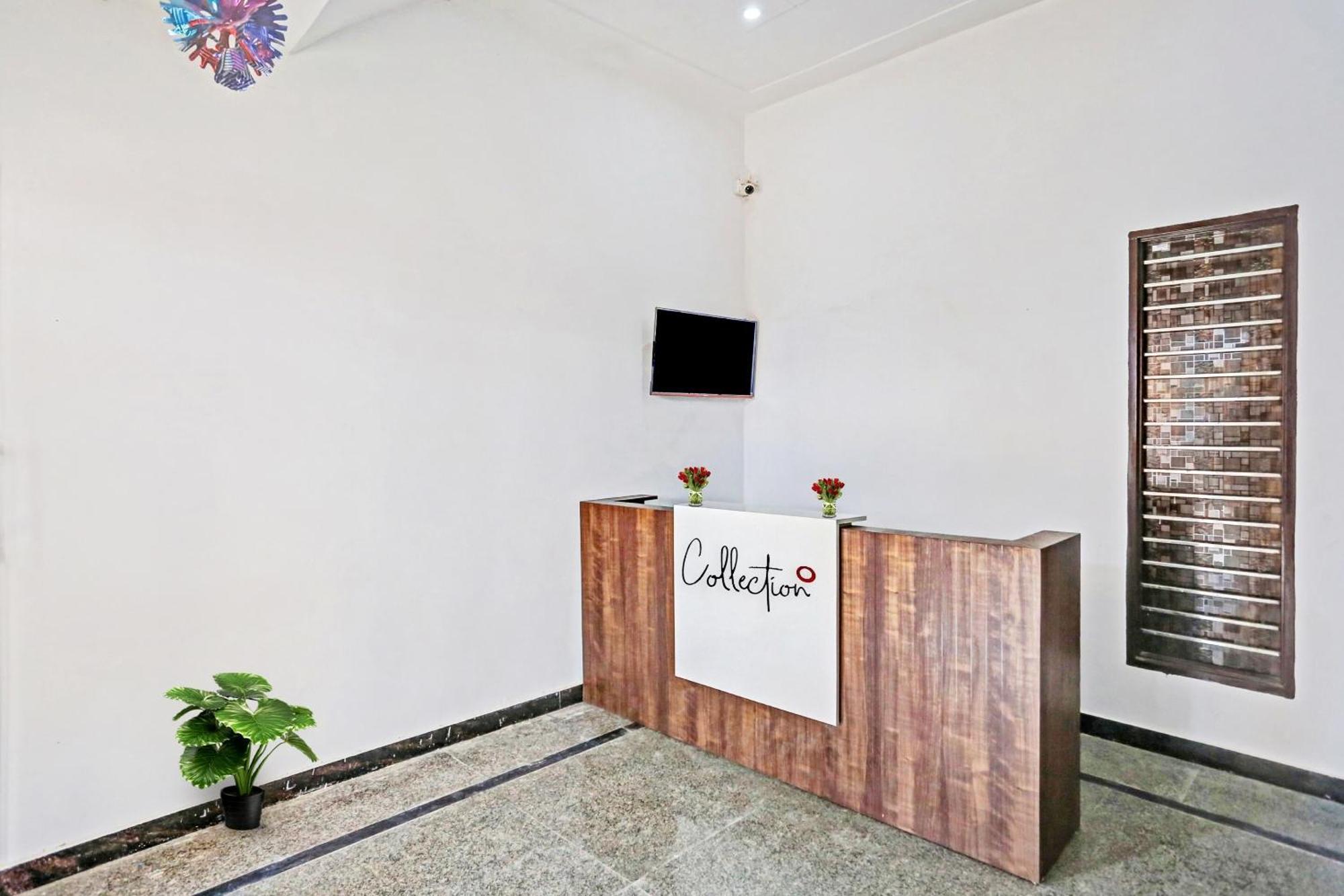 Collection O The Royal Fern Hotel Farrukhnagar Екстериор снимка
