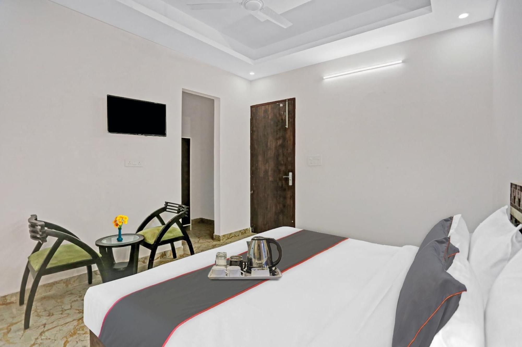 Collection O The Royal Fern Hotel Farrukhnagar Екстериор снимка